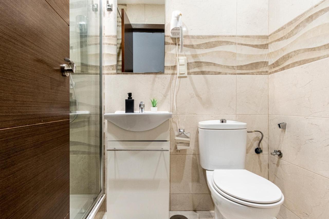 Hostal Rincon De Sol - Centro Madrid - Self Checkin מראה חיצוני תמונה