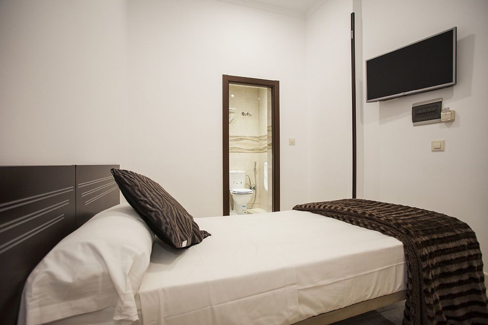 Hostal Rincon De Sol - Centro Madrid - Self Checkin מראה חיצוני תמונה